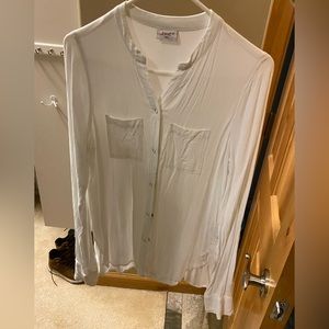 JoFit| xxs| white button up blouse| NWOT| perfect condition.
